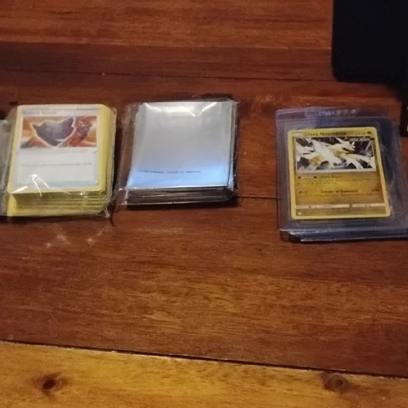 Pokemon Card Collection with Box - Picture 2 of 13